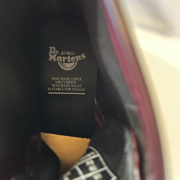 Dr. Martens Cherry Red Vegan 1460 Lace Up Boots Women’s Size 8 EUC - Picture 5 of 8